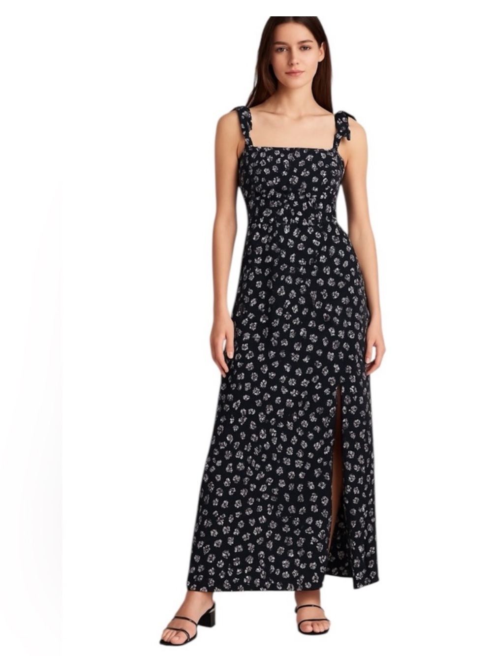 Flynn skye floral daisy duke navy blue white floral maxi dress size xsmall